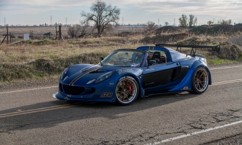 Peanut Butter Jelly Time: Johnny Ngo's 2006 Lotus Elise