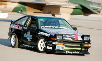 Slide-to-Side: Tommy Suell's 1986 SR20DET Toyota AE86 Corolla GT-S