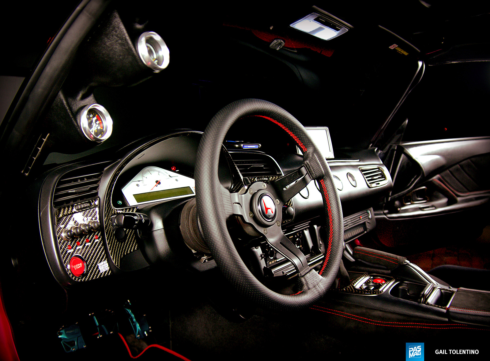 07 Tony Swartz 2000 Honda S2000 pasmag driver interior