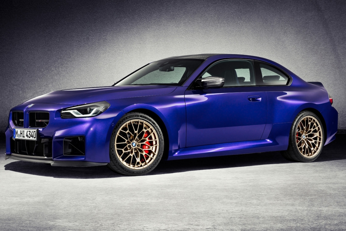 BMW unveils 523-horsepower M2 CS