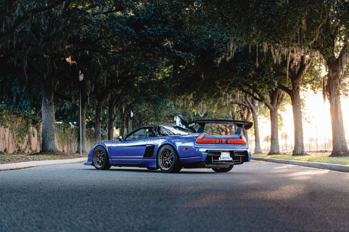 RJ Enriquez's 1995 Acura NSX