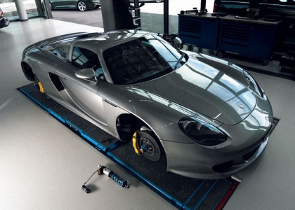 KW Suspensions Debuts HLS Evolution Lift System for Extra Ground Clearance on Demand