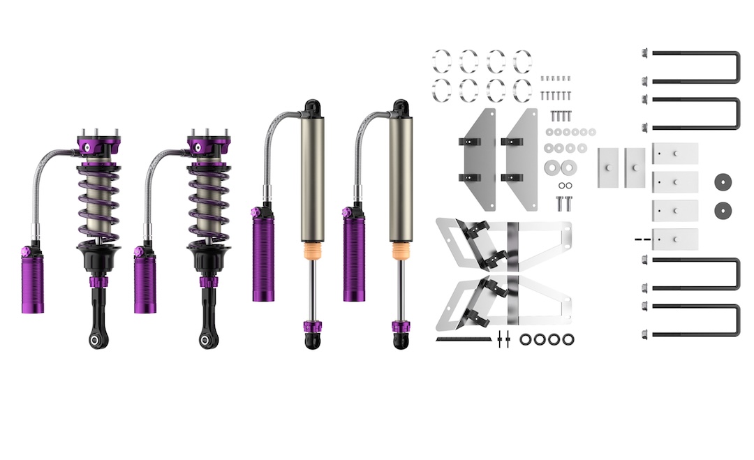 Reiger MT-RC 2.5 suspension kit for Toyota Land Cruiser applications with monotube dampers, springs, and mounting hardware.