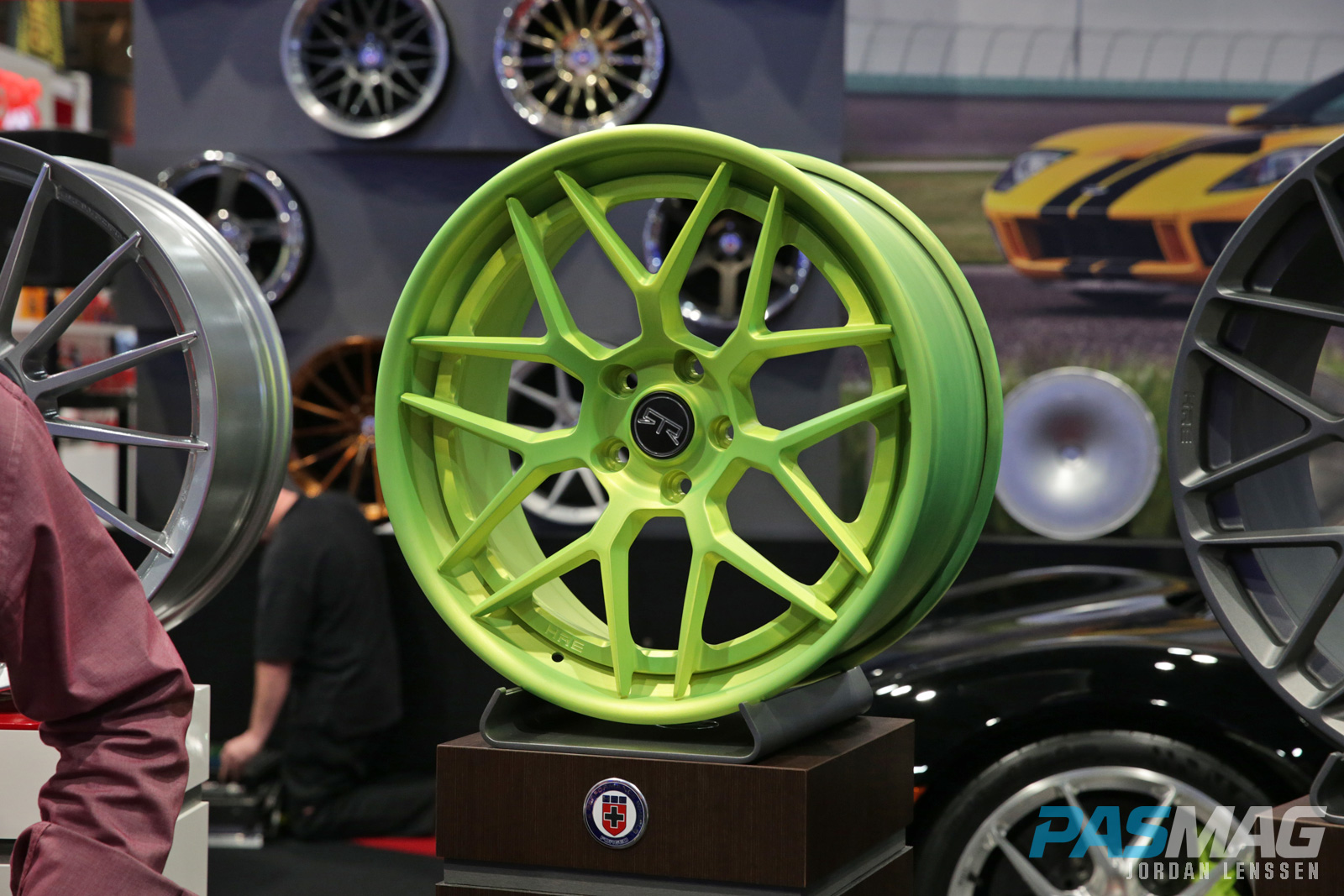 SEMA 2014 Las Vegas RTR HRE Wheels Tech 7