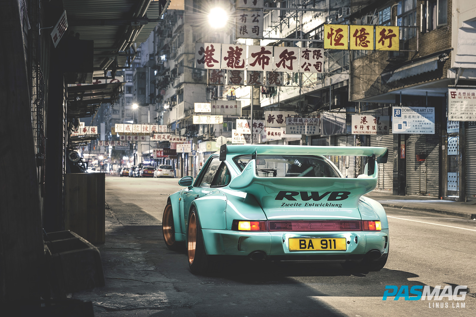 ReinART.Design 1990 Porsche 911 964: RWB HK Tiffany (Photo by Linus Lam)