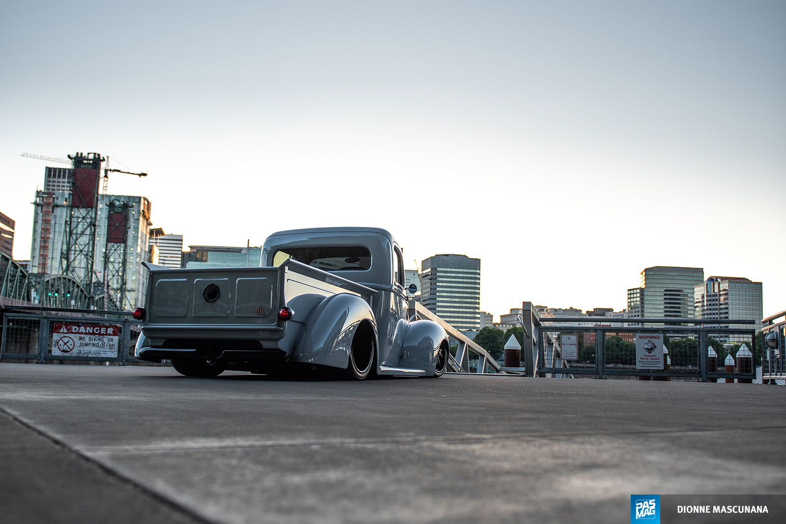 29 Chris Church 1940 Ford Pickup Toyo pasmag