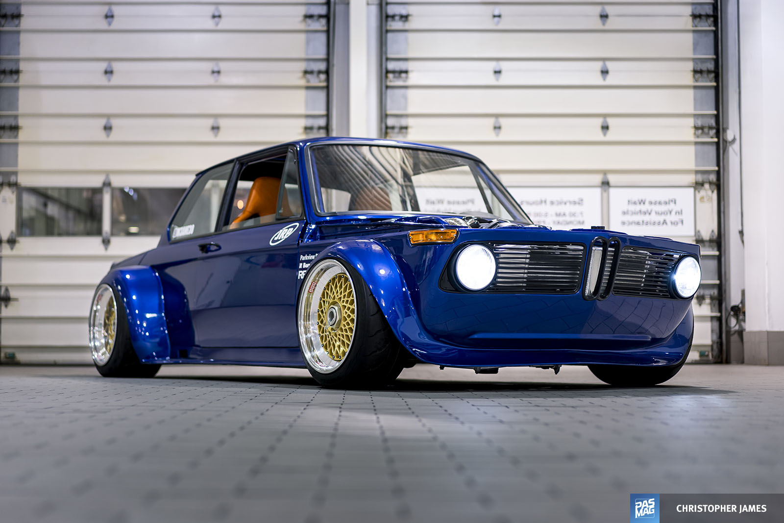 DSC02638 George Dalmakis 1973 BMW 2002 PASMAG