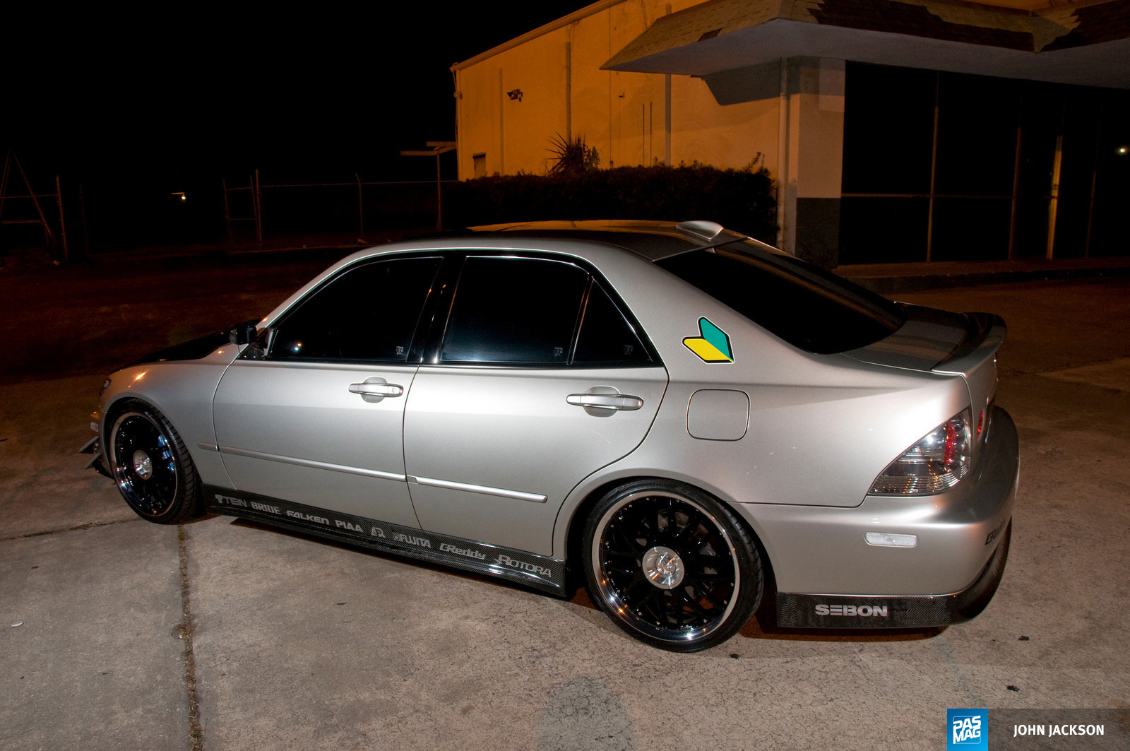 40 Marshall Woolford 2002 Lexus IS300 MARS Audio pasmag